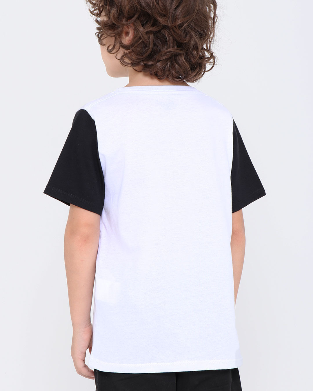 Camiseta-Infantil-Manga-Curta-Com-Bolso-Multicor-Branca
