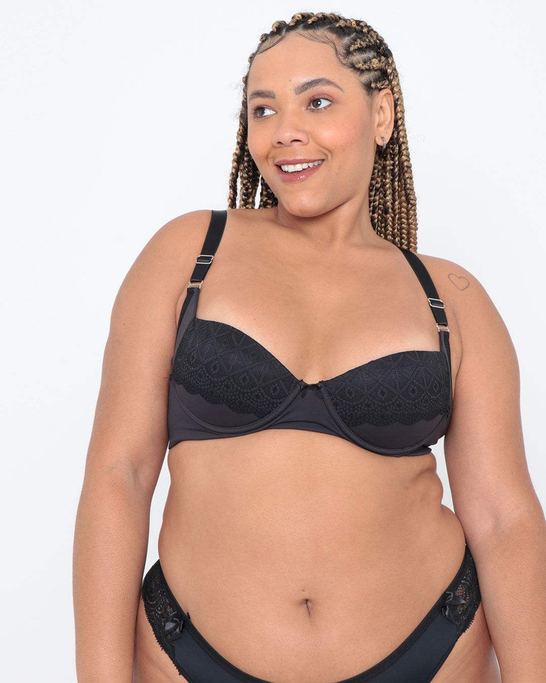 Sutia-Plus-Size-Sustentacao-Sem-Bojo-Preto