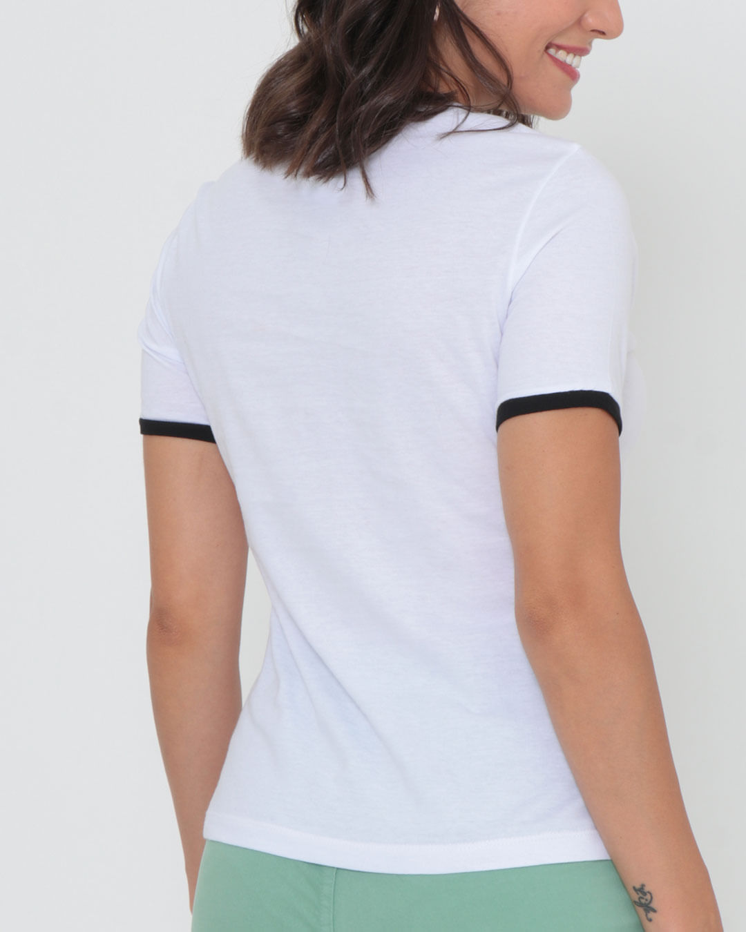 T-Shirt-Turma-Plonga-Branca-P10-22196---Branco