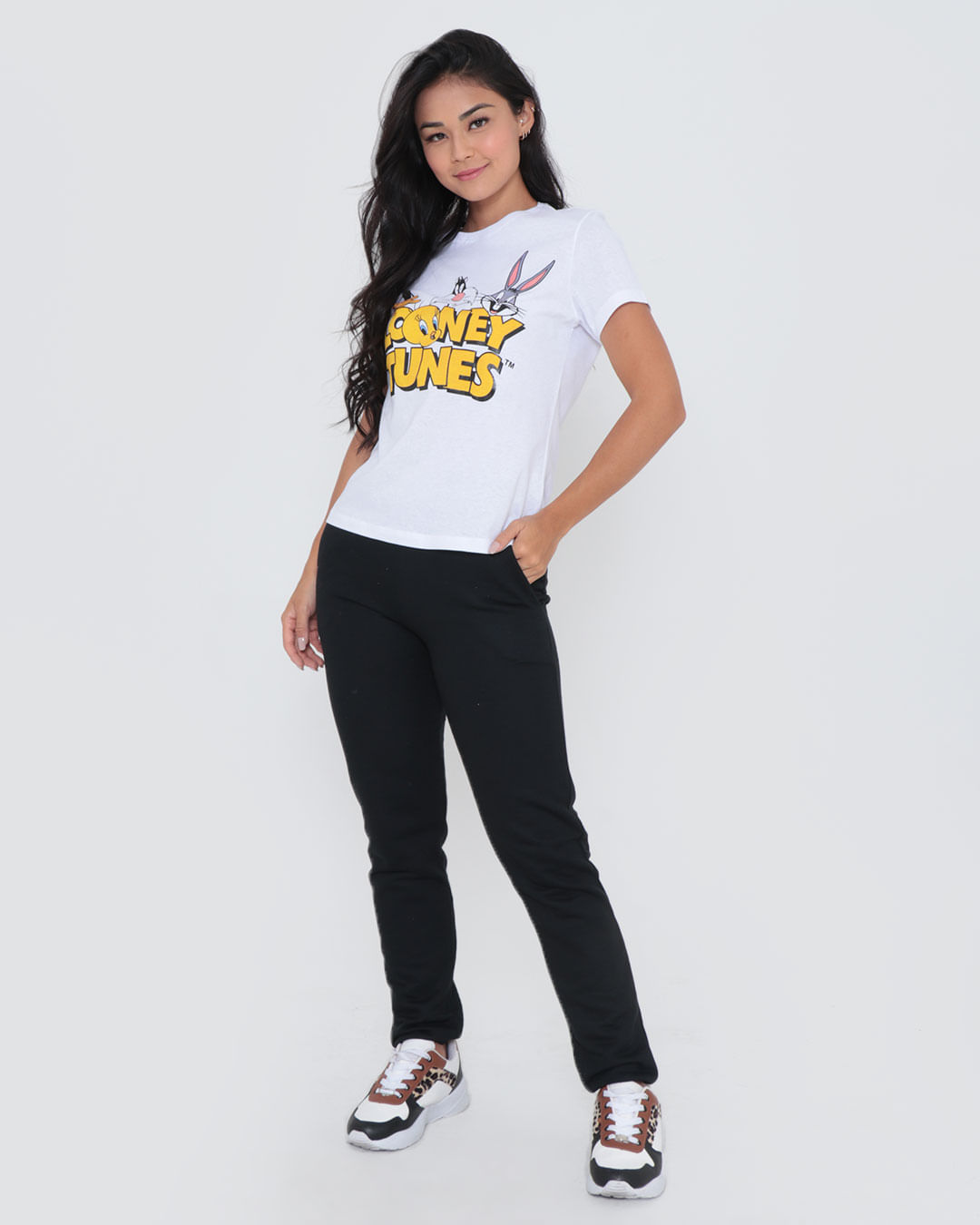 Camiseta Feminina Manga Curta Estampa Looney Tunes Branca 7462