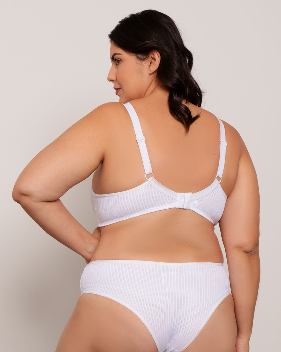 Sutia-Plus-Size-Feminino-Base-com-Bojo-Texturizado-Branco