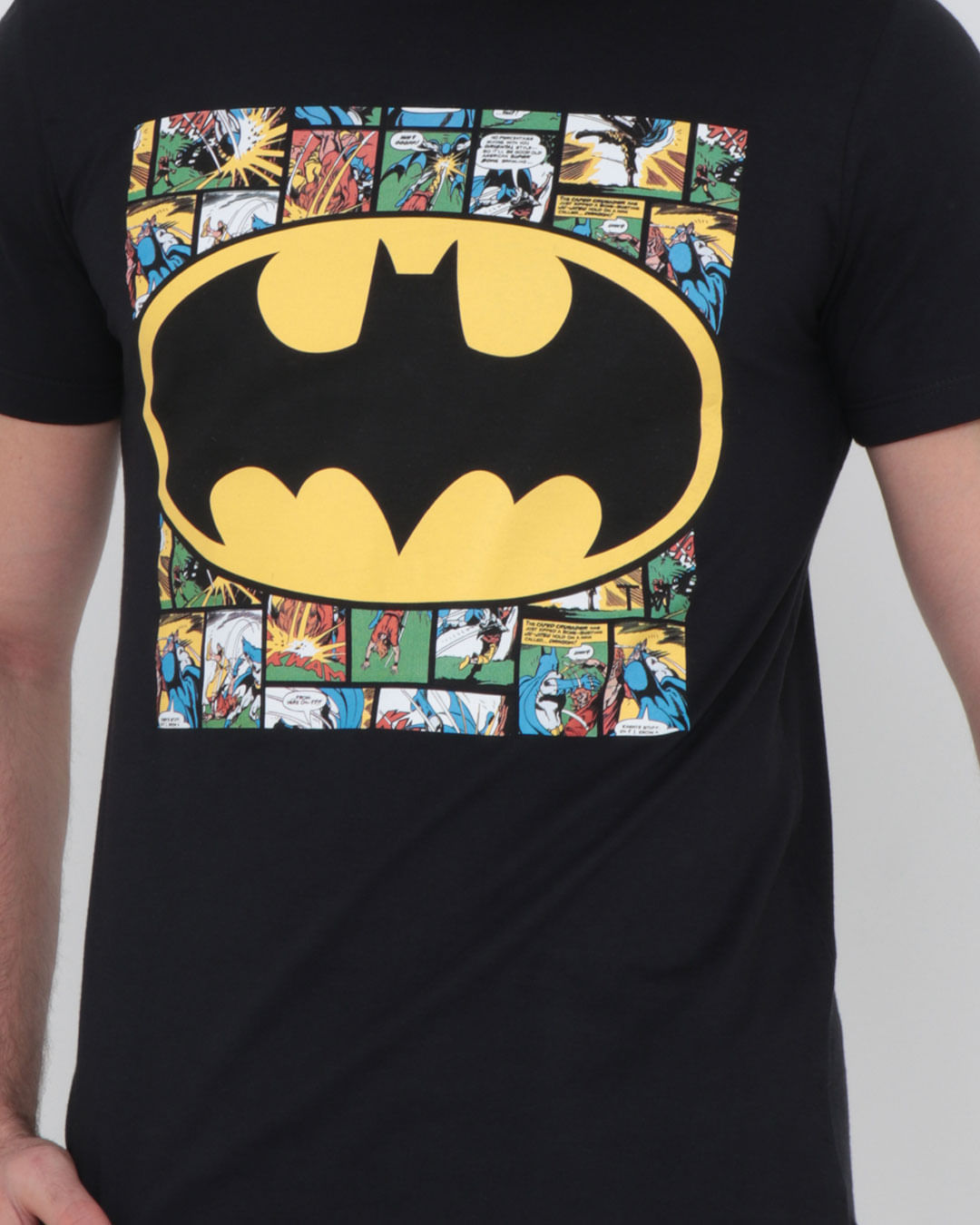 Camiseta-121061-Batman-80-Anos---Preto