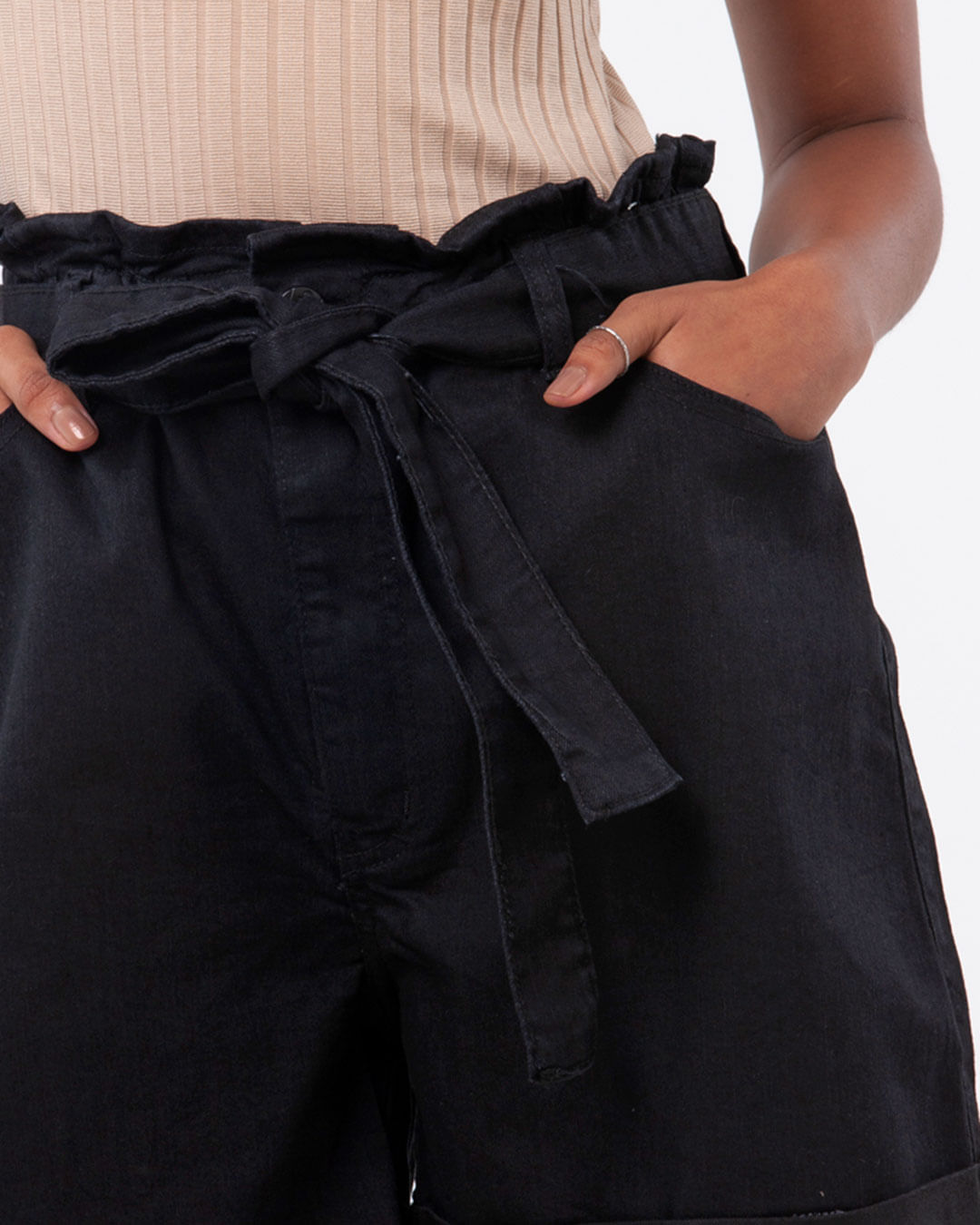 Short-Jeans-Feminino-Clochard-Preto