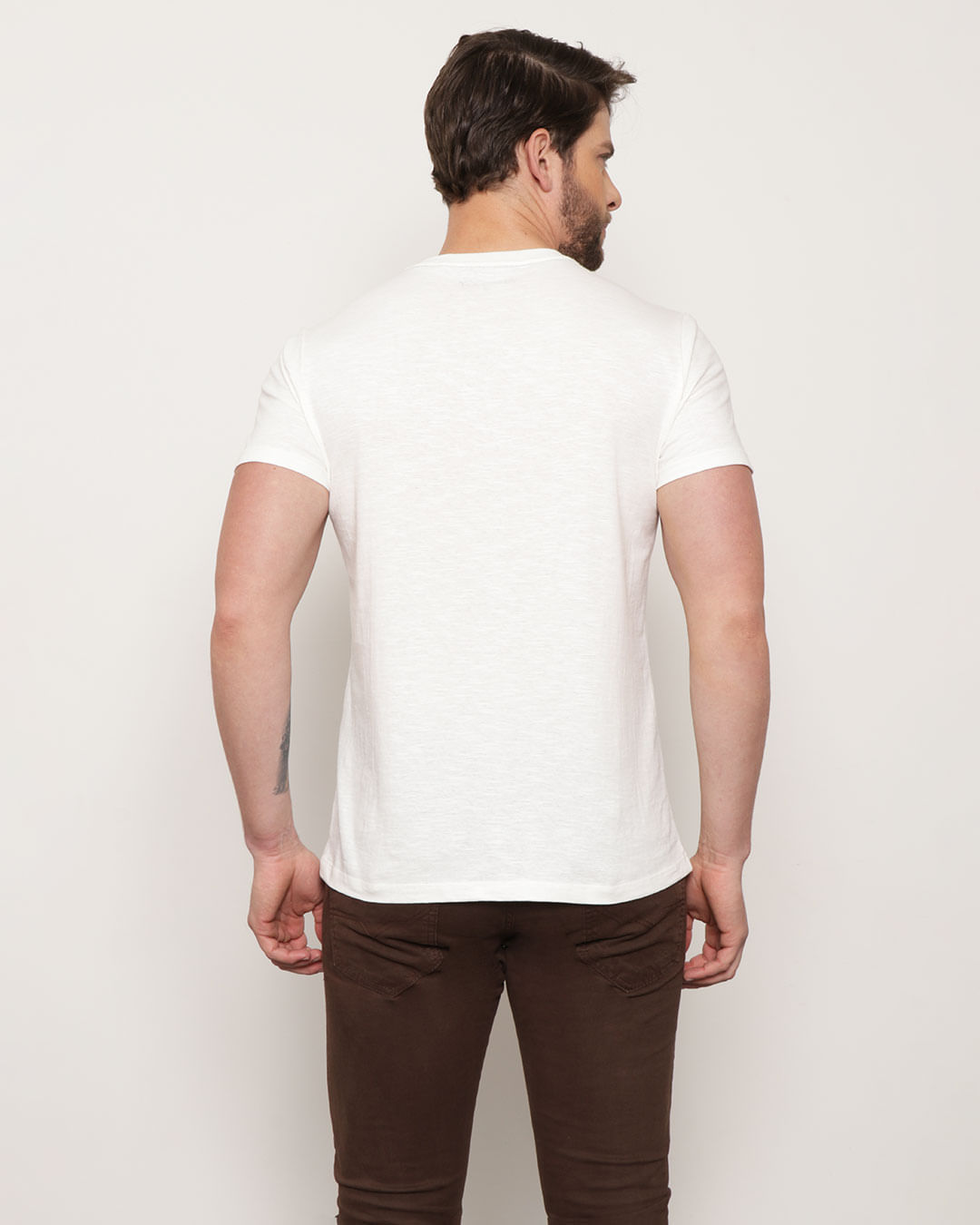 Camiseta-Masculina-Manga-Curta-Estampa-Off-White