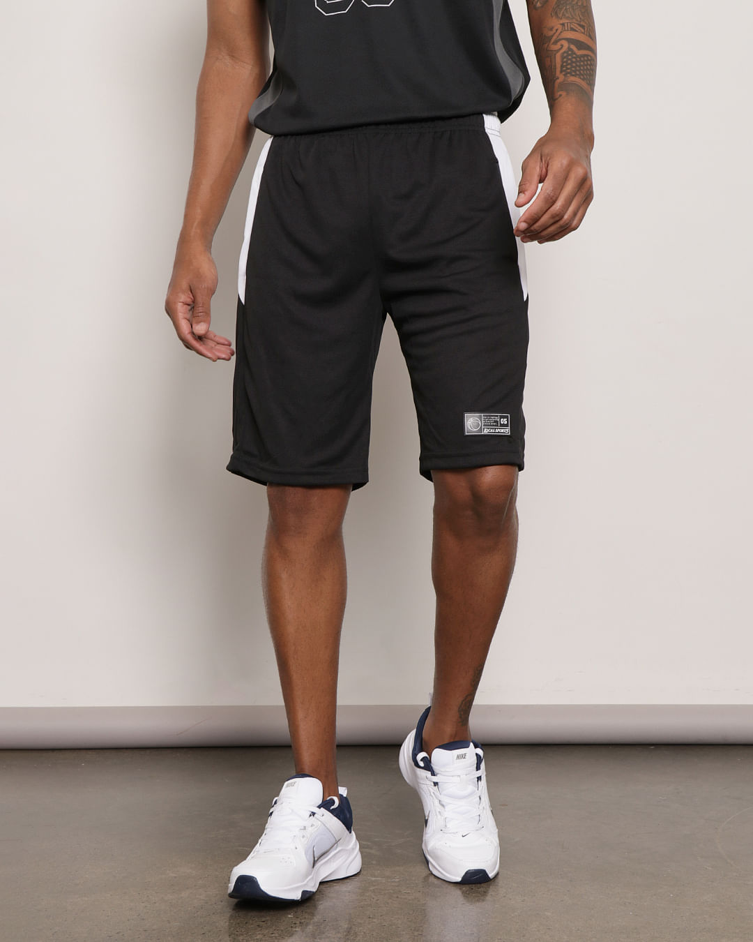 Bermuda-Masculina-Basquete-Fitness-Recortes-Preta