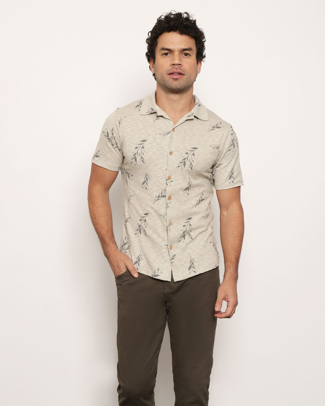 Camisa-Masculina-Manga-Curta-Botoes-Floral-Verde