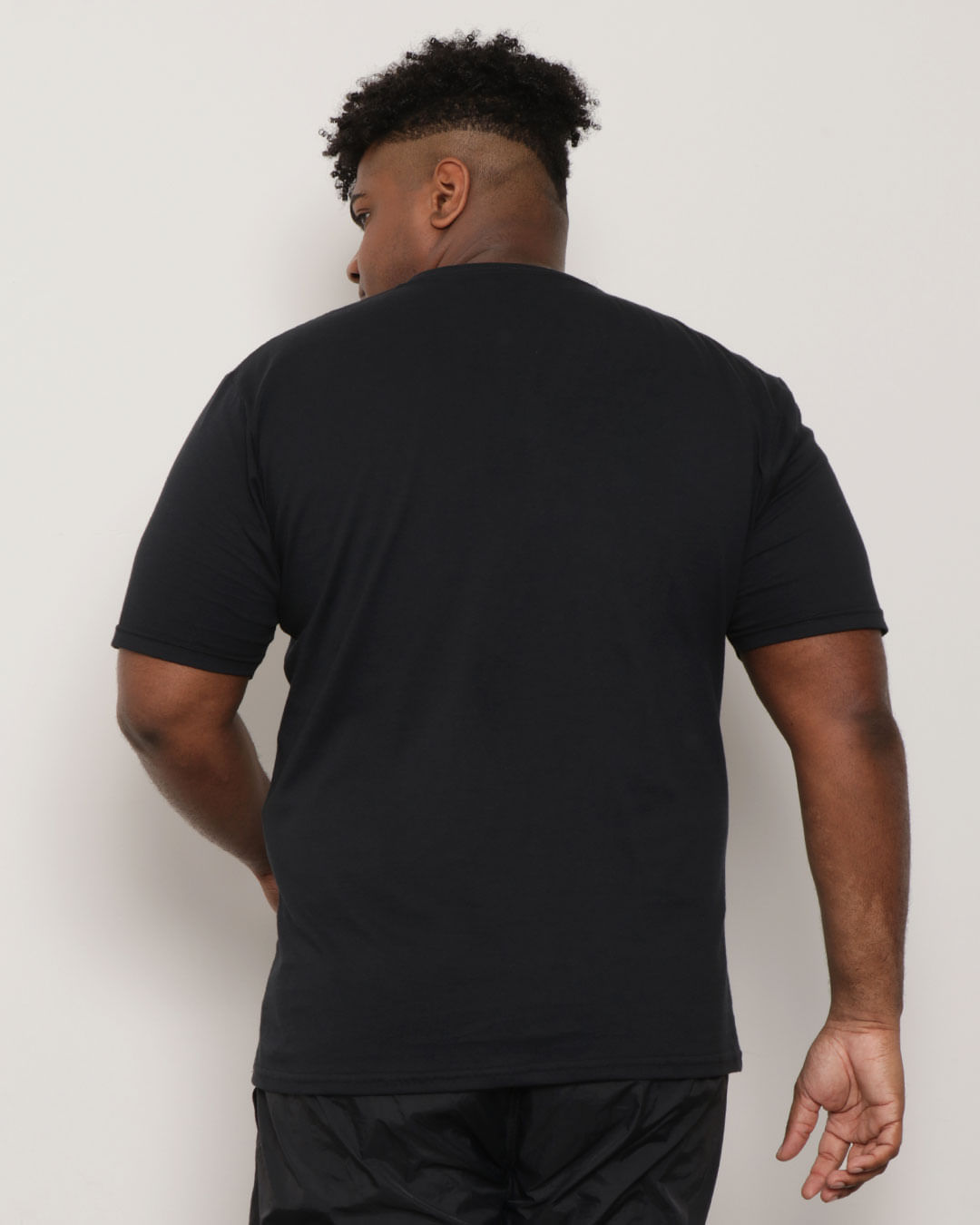 Camiseta-Plus-Size-Masculina-Estampa-Power-Manga-Curta-Preta