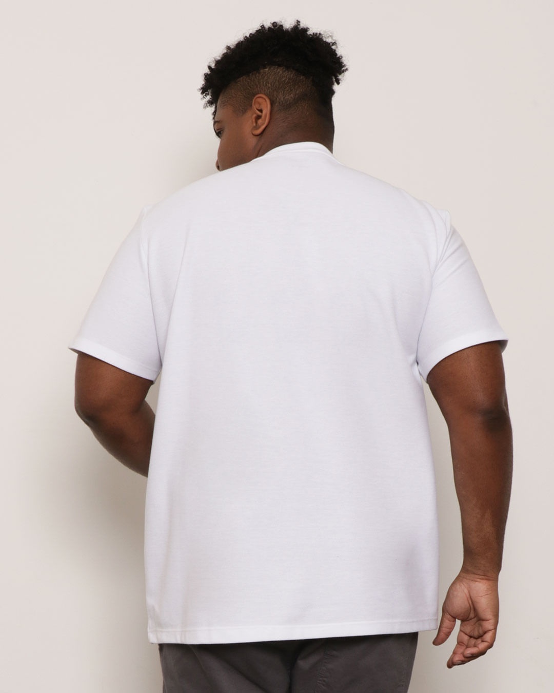 Camiseta-1512515-Favo-Bco-Dif-Plus---Branco