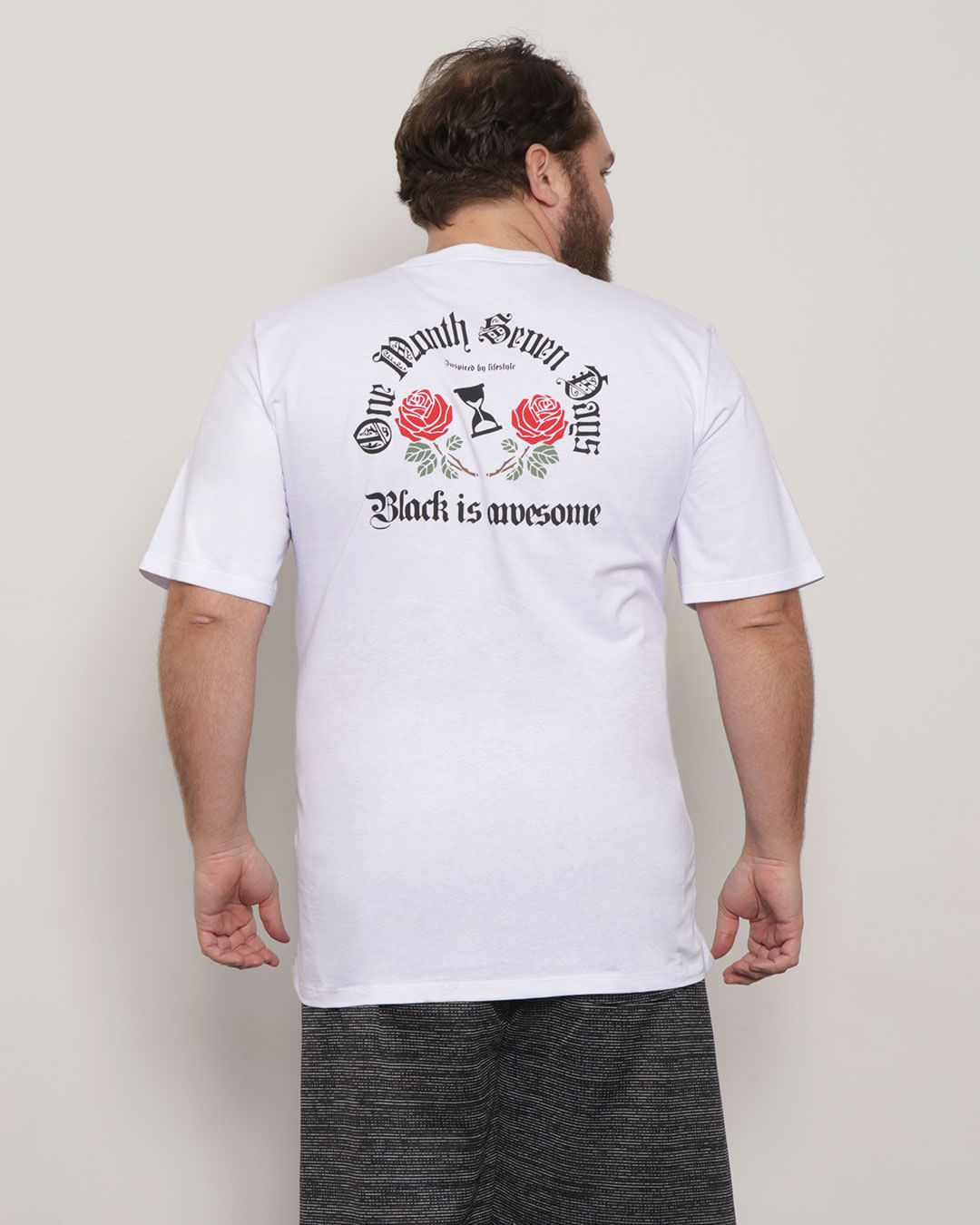 Camiseta-Fidhs1823-Goth-Roses-Bco-Plus---Branco