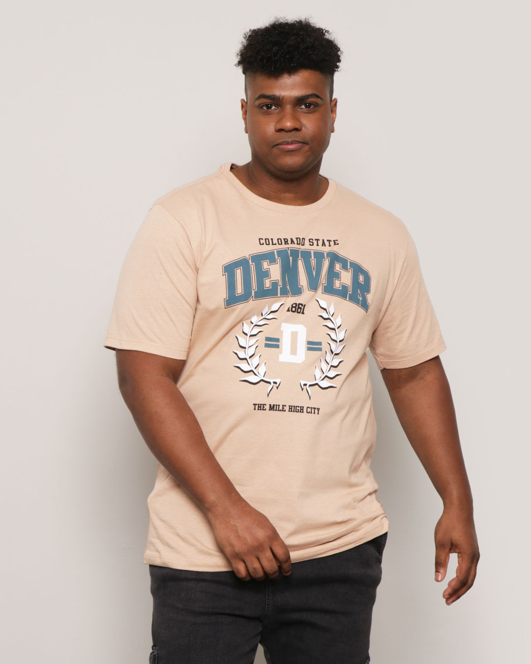 Camiseta-Fidhs1842-Denver-Bege-Plus---Bege-Claro