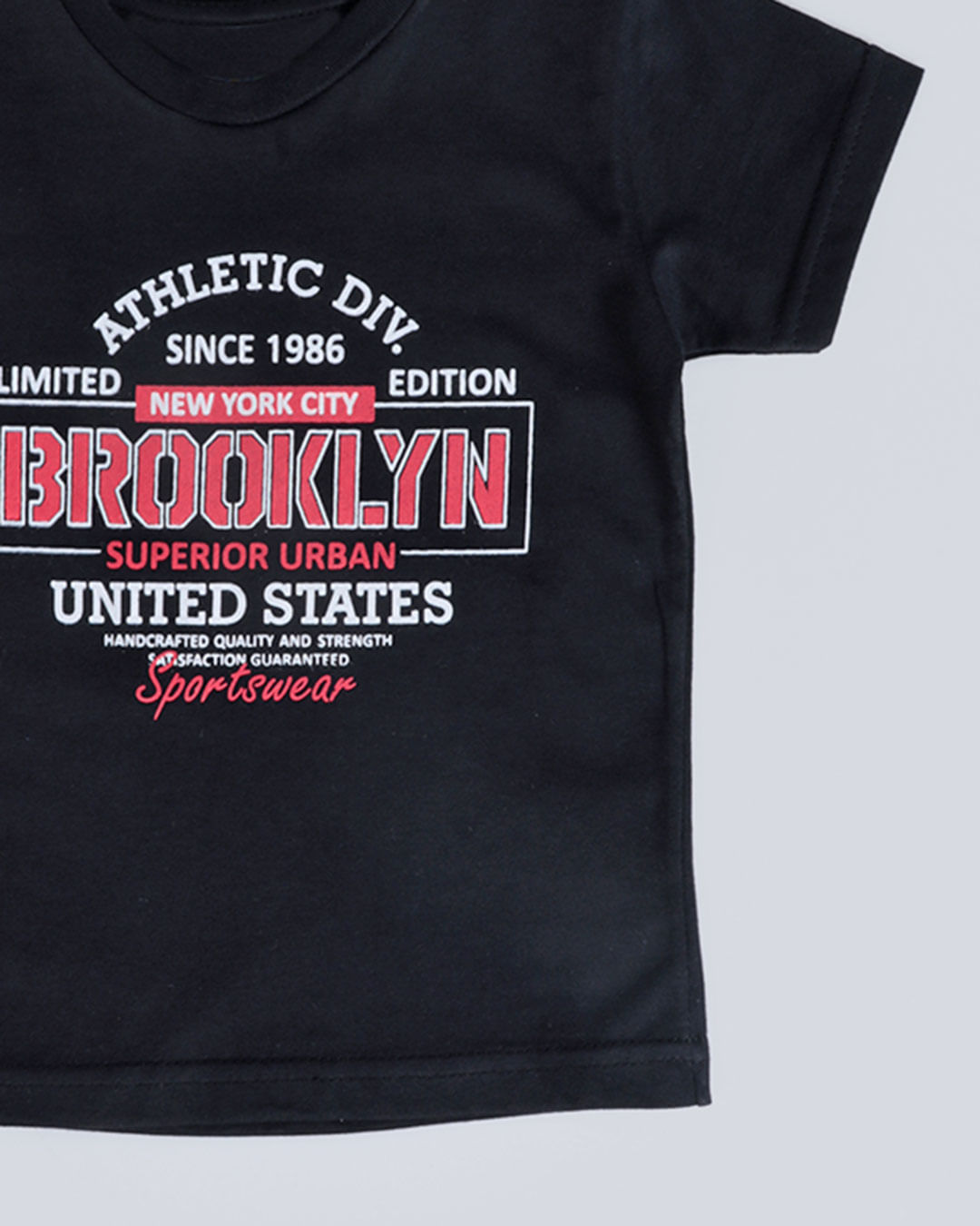 Camiseta-Mc-Ppo22-Brooklyn--M13---Preto