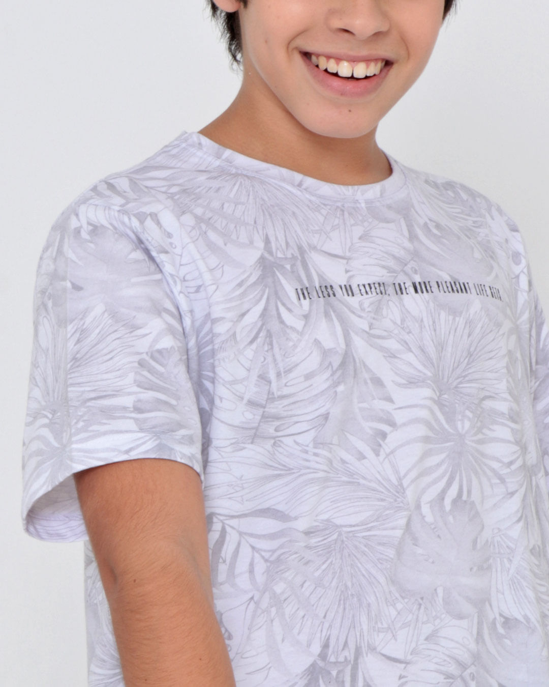Camiseta-109561267-M1016-Tropical---Branco-Floral