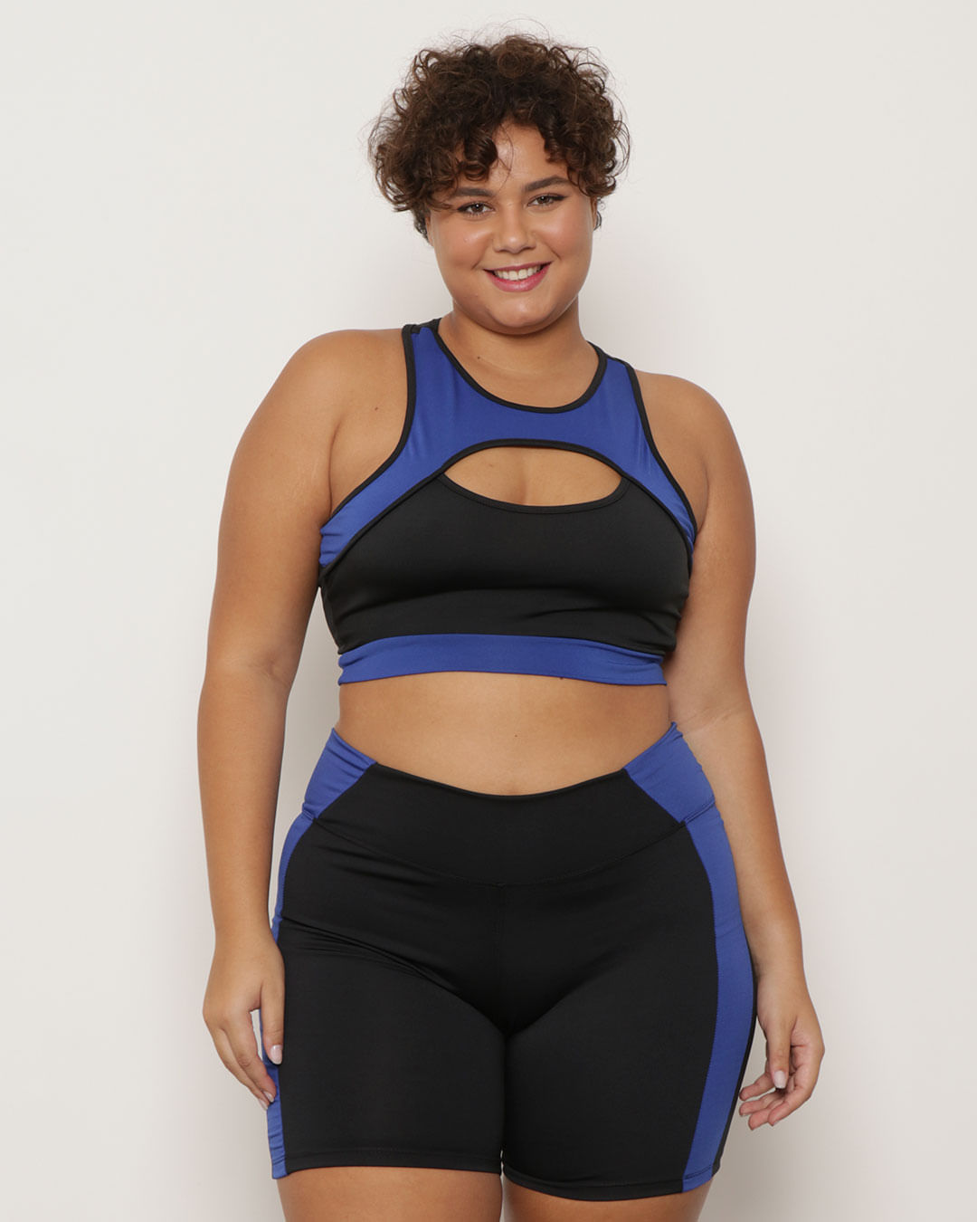 Top-7770-Plus-Size-Vazado-Frente---Preto-Outros