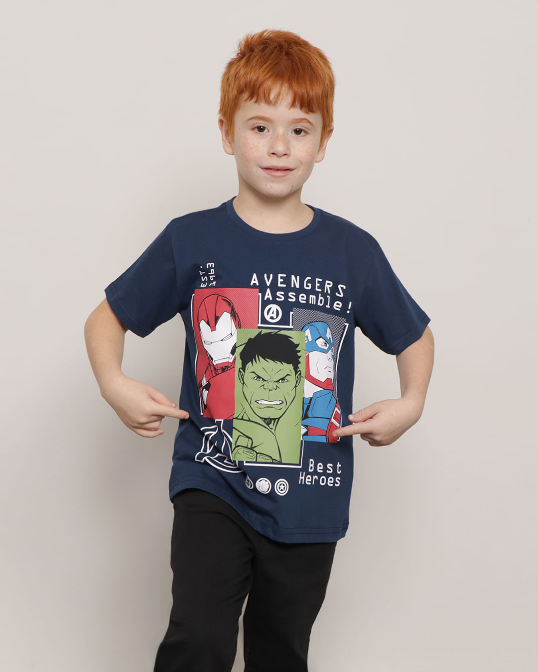 Camiseta-Infantil-Manga-Cruta-Estampa-Os-Vingadores-Marvel-Marinho