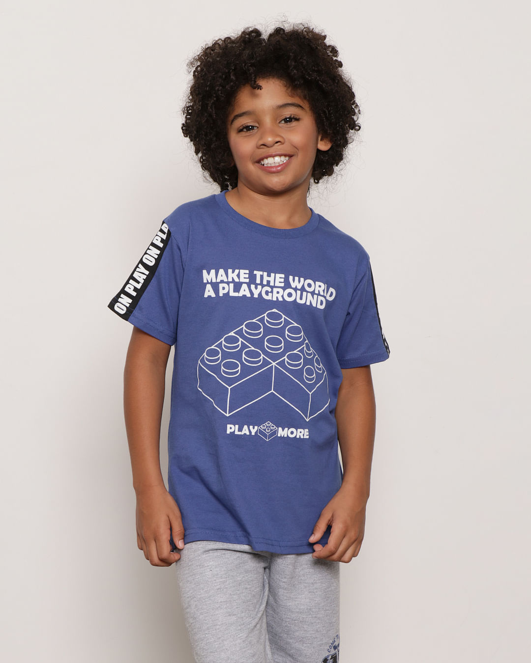 Camiseta Infantil Manga Curta Estampa Frontal Azul
