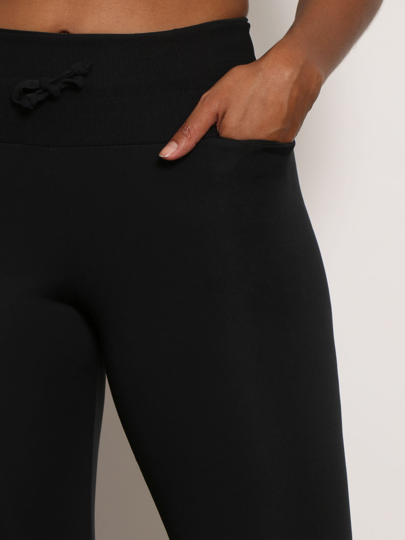 Calça Legging Feminina Com Elástico Preta