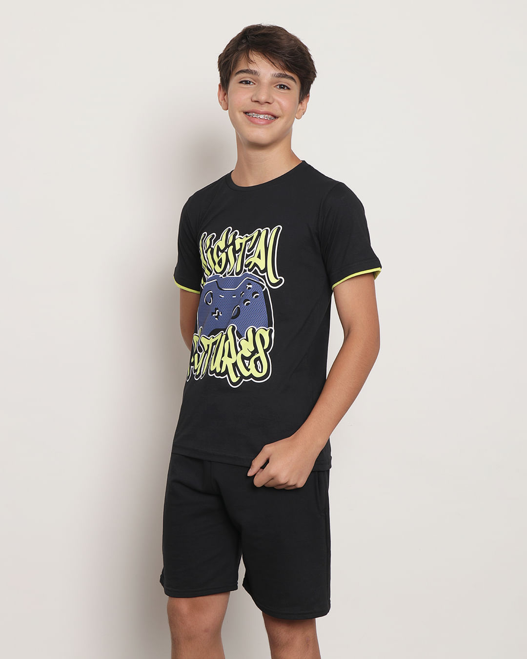 Camiseta-T38121-Mc-M-1016-Game---Preto