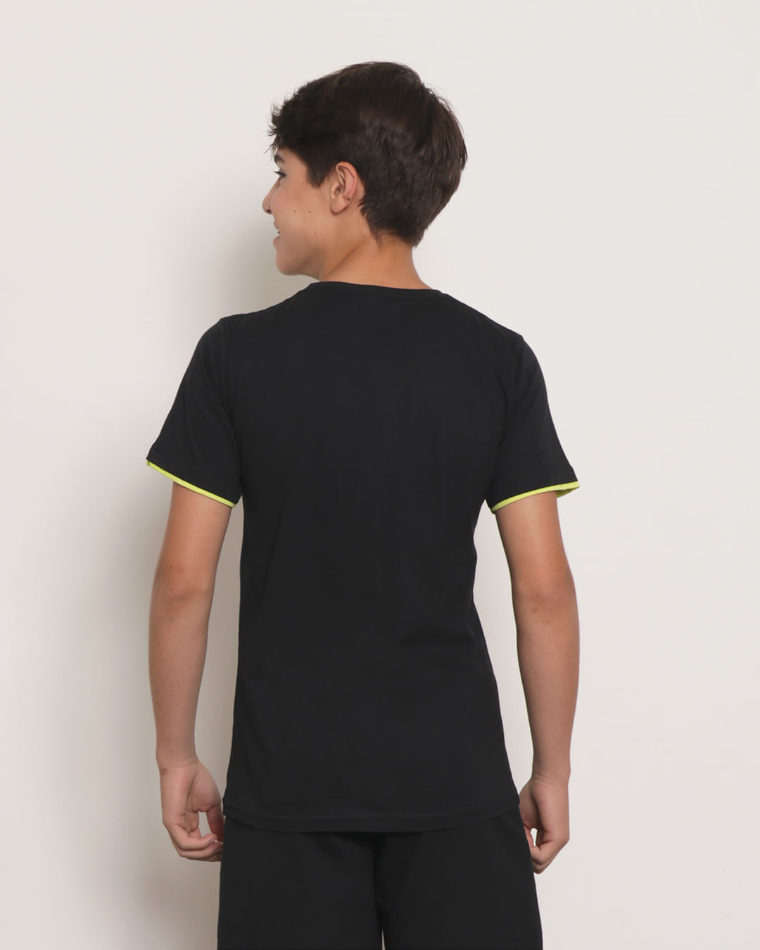 Camiseta-T38121-Mc-M-1016-Game---Preto