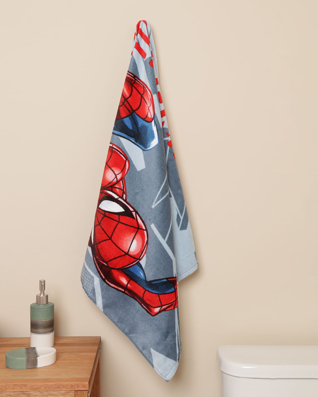 Toalha-Bh-Veludo-70x130-Spider-Man-Sling---Cinza-Medio