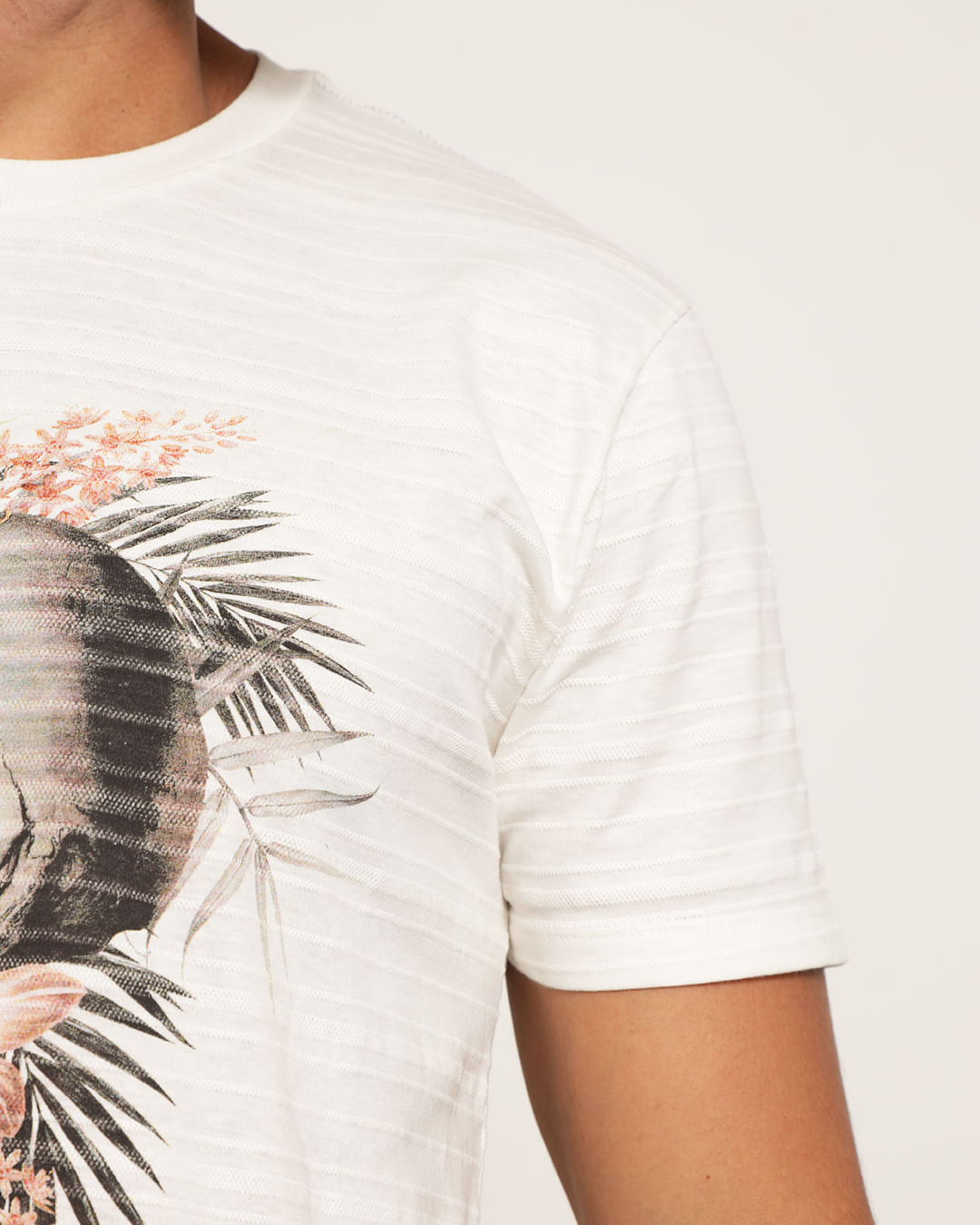 Camiseta-Est-Caveira-Floral-2056-Pgg---Off-White