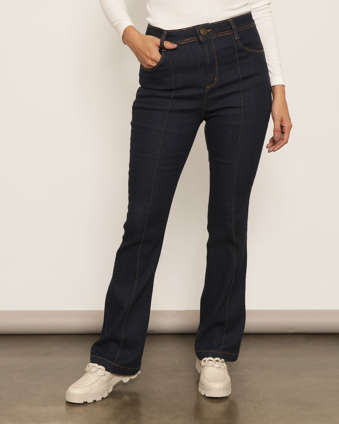 Calca-Jeans-Flare-Nervur-Fem-Ad---Blue-Jeans-Escuro