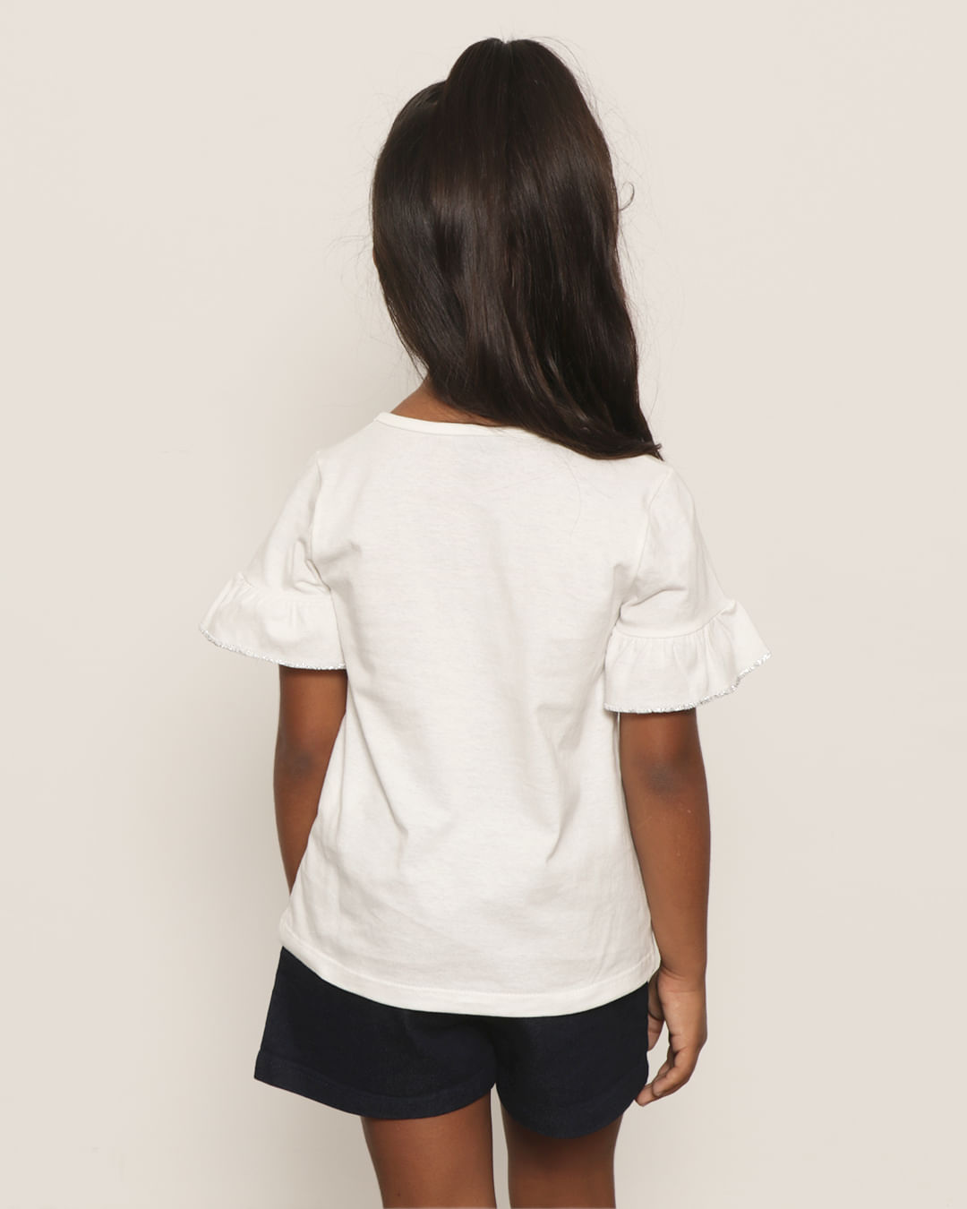 Camiseta-Infantil-Menina-Disney---Moana-com-Estampa-Frontal-Manga-Curta-Decote-Redonda-Off-White