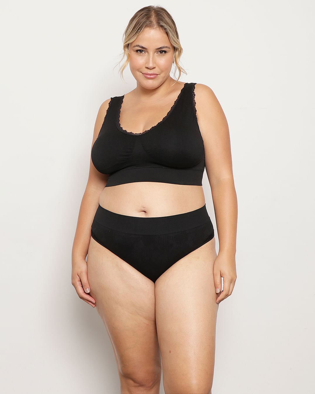 Top-Tg-Sem-Costura-0300-075---Preto