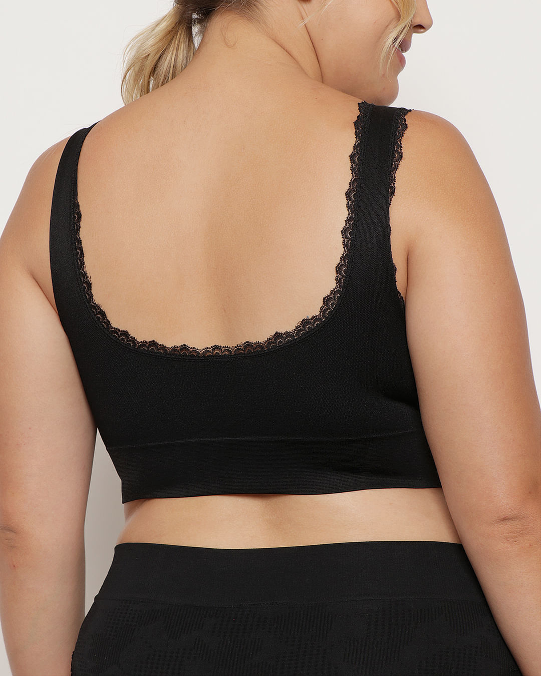 Top-Tg-Sem-Costura-0300-075---Preto