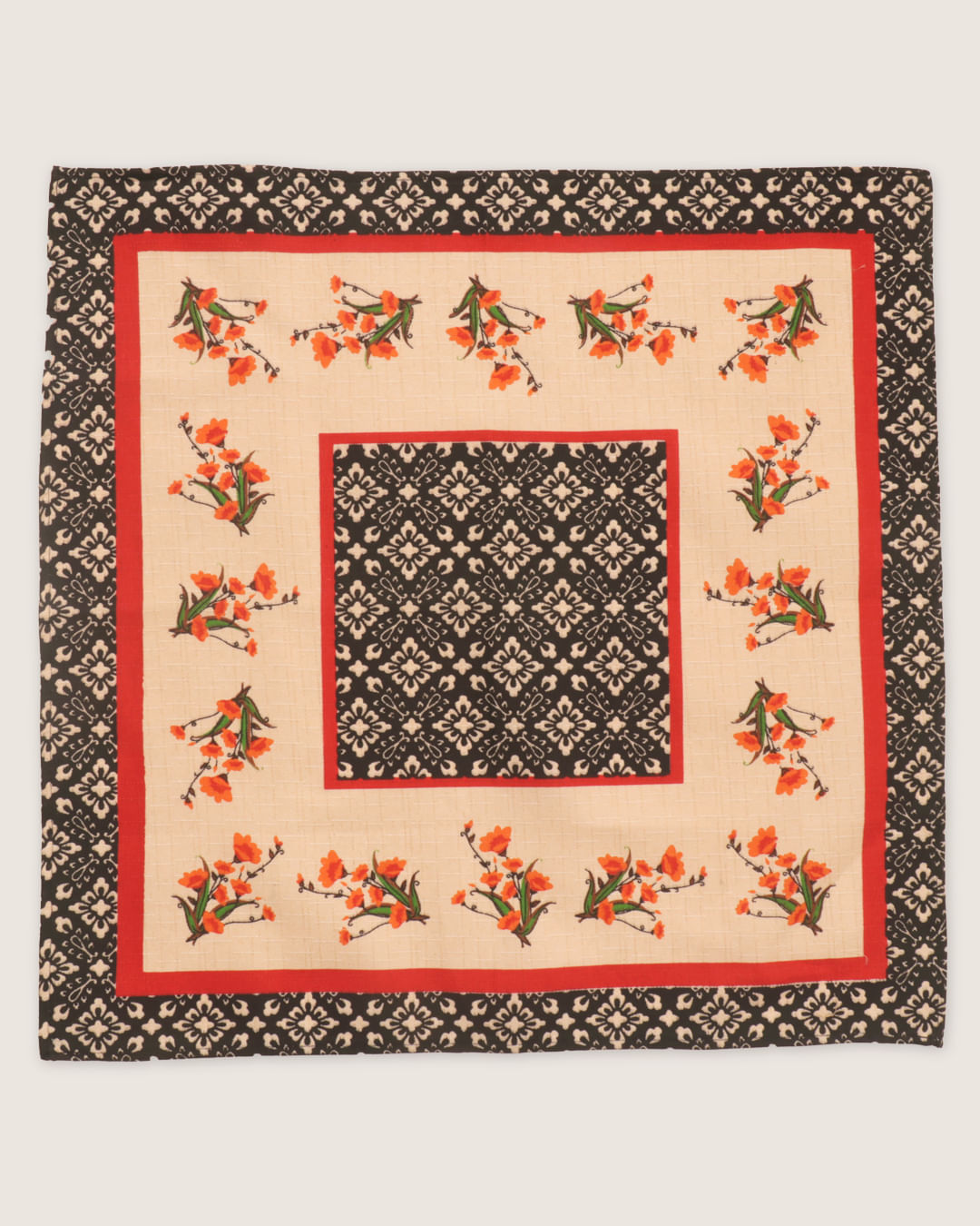 Toalha-de-Mesa-Cha-Linhao-70x70-Estampa-Floral-Laranja-e-Preto