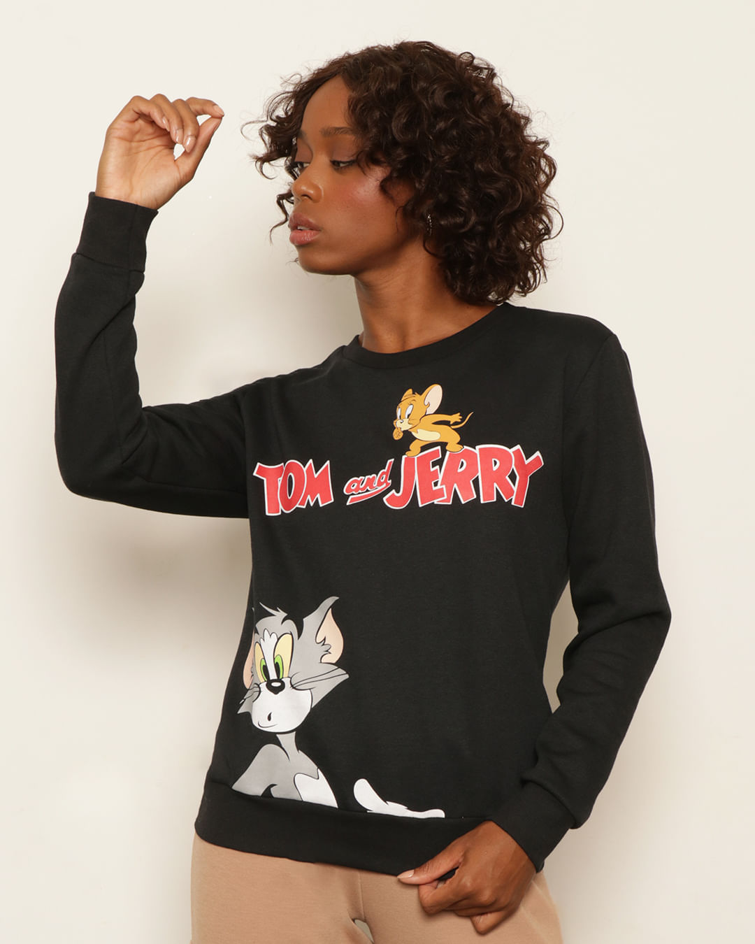 Blusão Moletom Feminino Peluciado Warner Estampa Tom E Jerry Preto