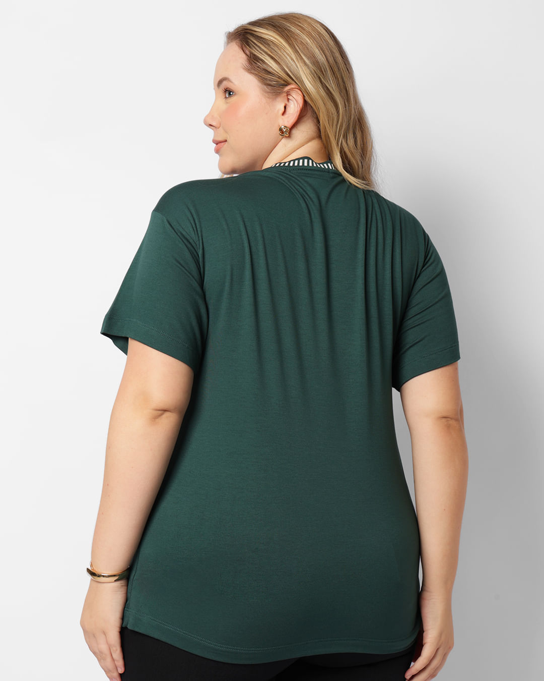 Blusa-S01353-Mc-Decote-Retilin-Moletinho---Verde-Medio