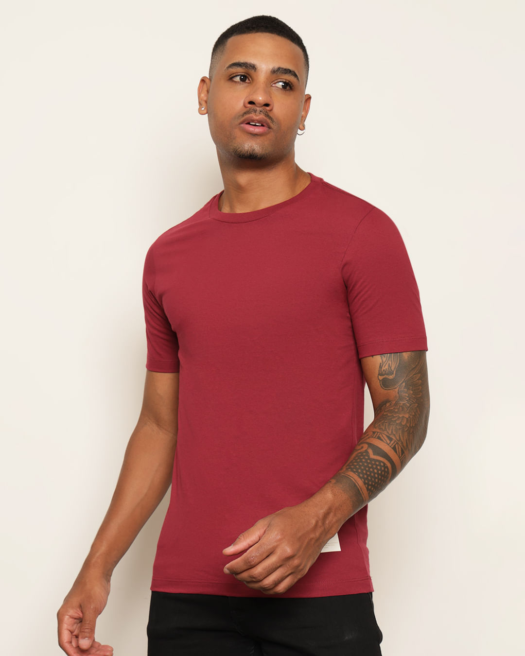 Camiseta-Slim-Fit-Breta-2852-Pgg---Vinho