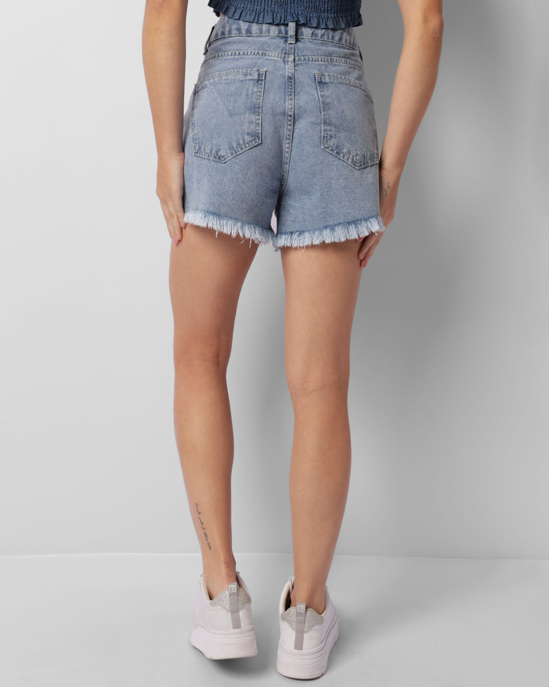 Shorts-Jeans-Foil-Barra-Desfeita-6711552---Blue-Jeans-Claro