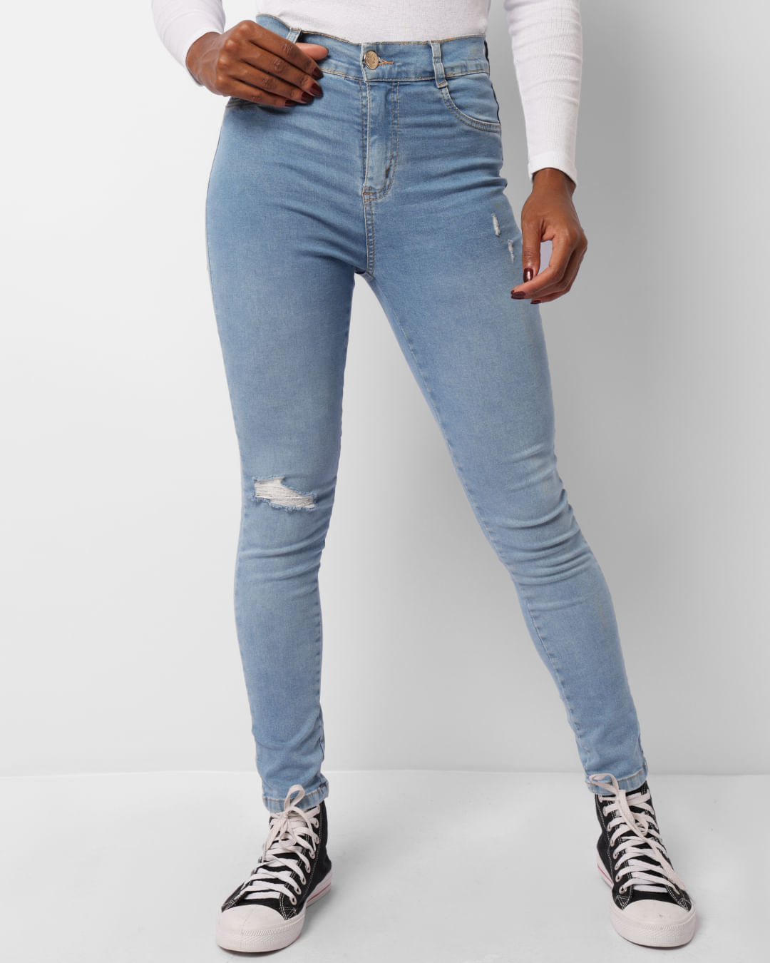 Calca-Jeans-Skinny-Rasgo-Joelho-274947---Blue-Jeans-Claro