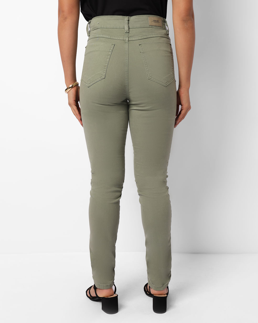 Calca-276283-Sarja-Verde-Hot-Pants---Verde-Medio