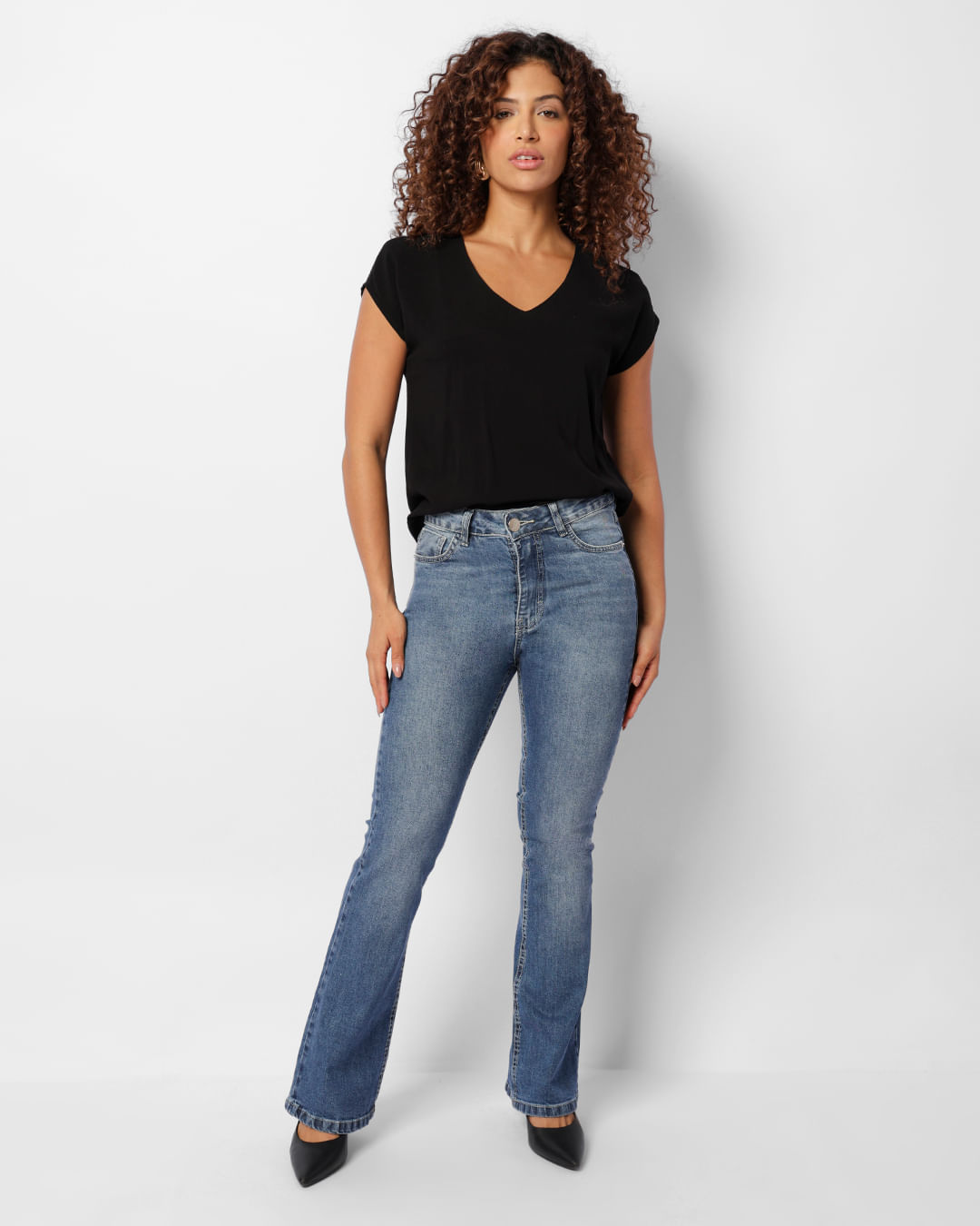 Calca-Jeans-Bootcut-49542---Blue-Jeans-Claro