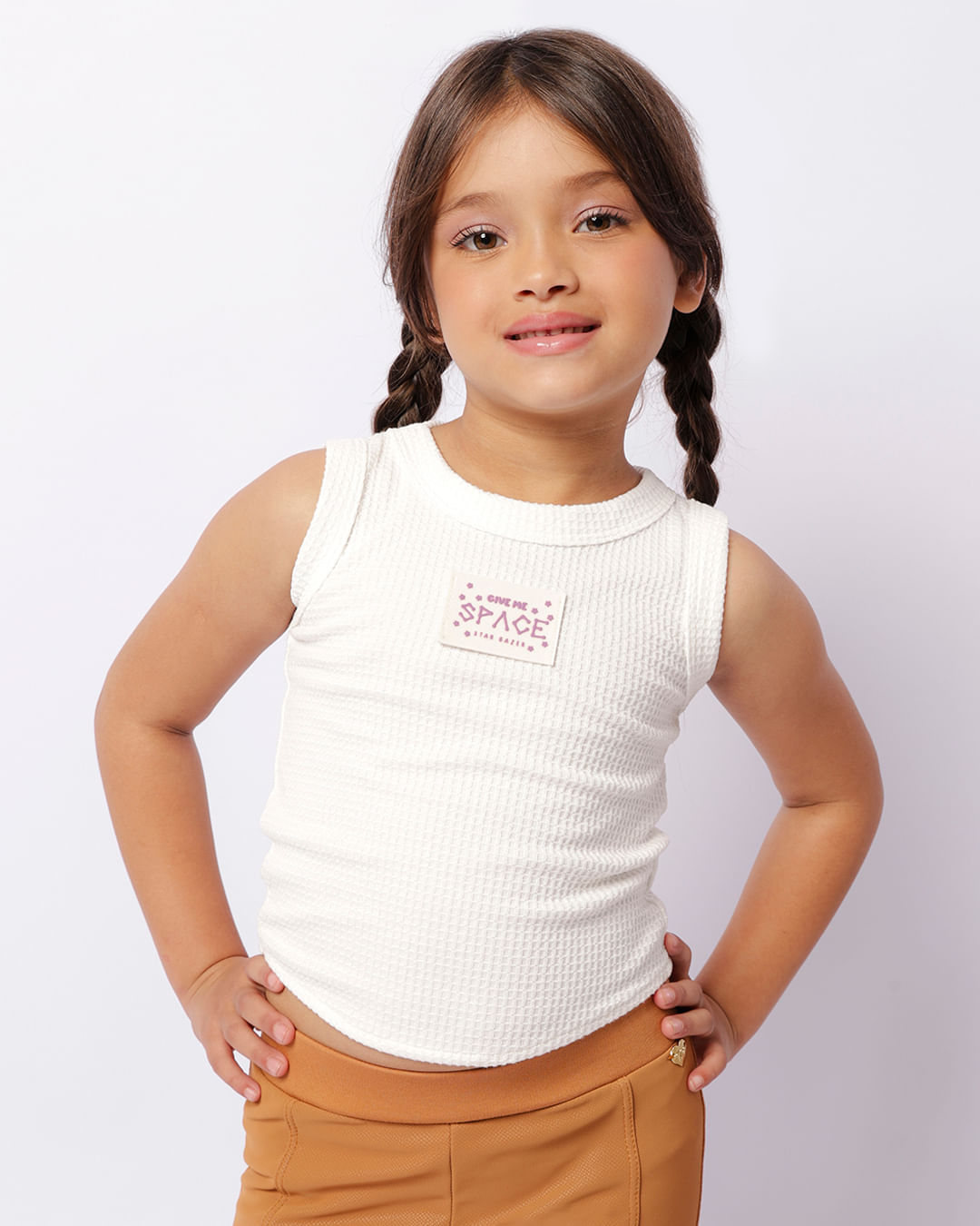 Regata Infantil Texturizada Com Aplicação Off White