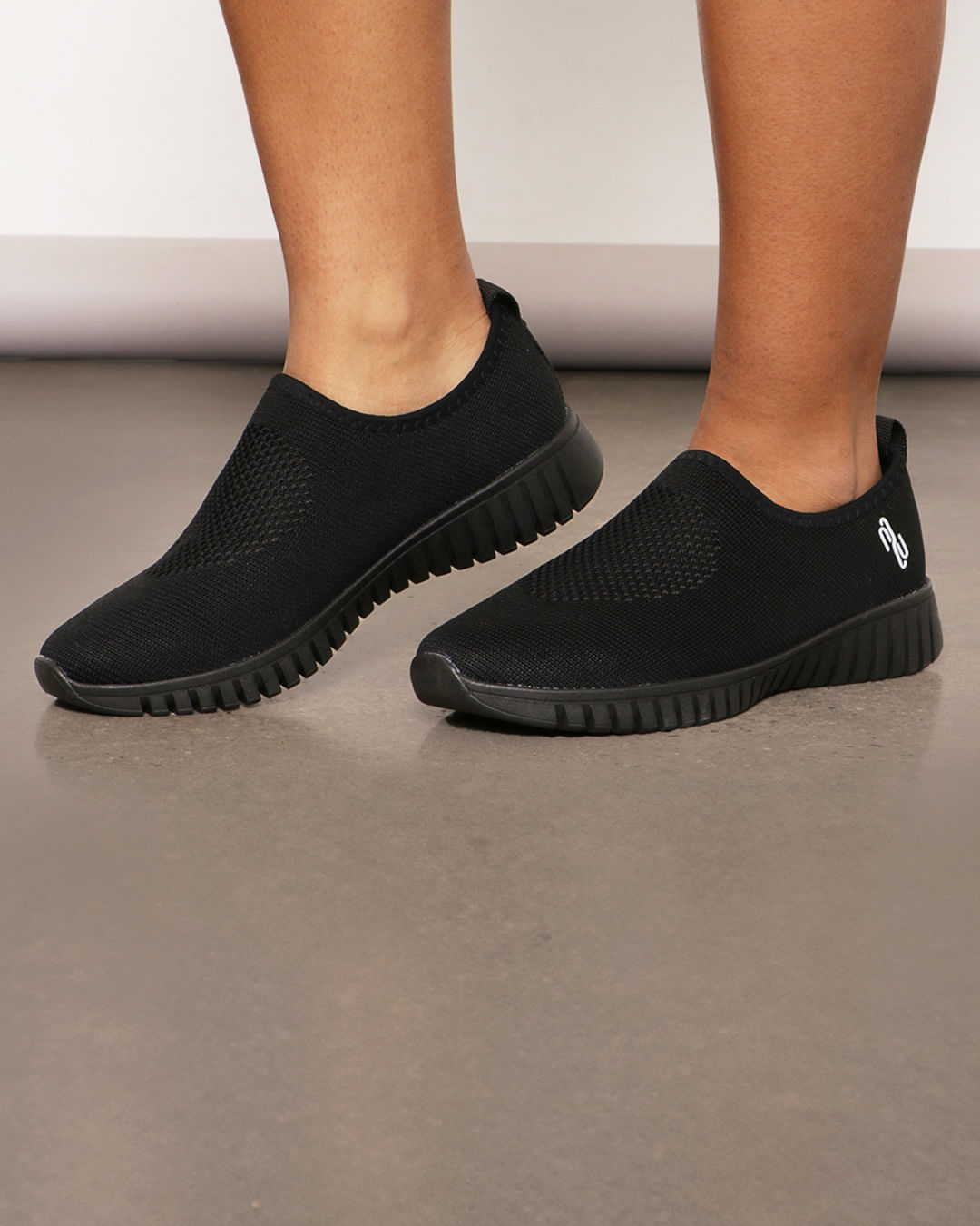 Tenis-Feminino-Usaflex-Slip-On-Preto