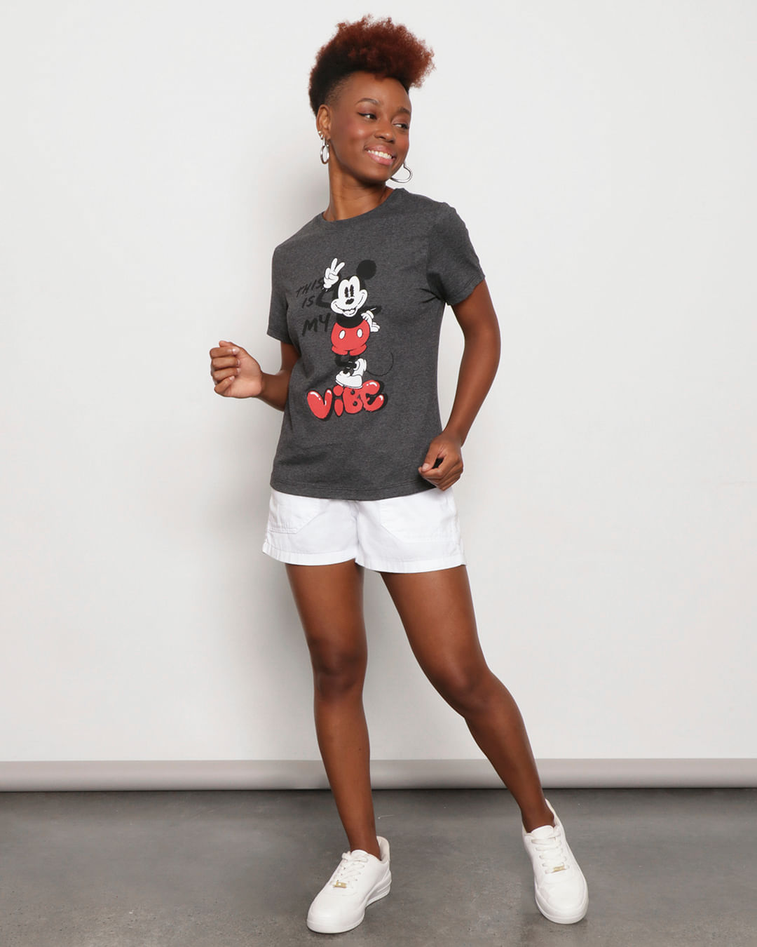 Camiseta-Feminina-Disney-Mickey-Manga-Curta-Mescla-Cinza