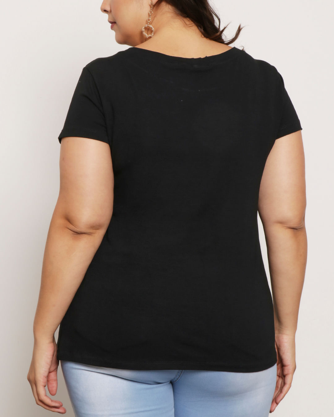 Tshirt-Decote-Canoa-15207t-Preta---Preto