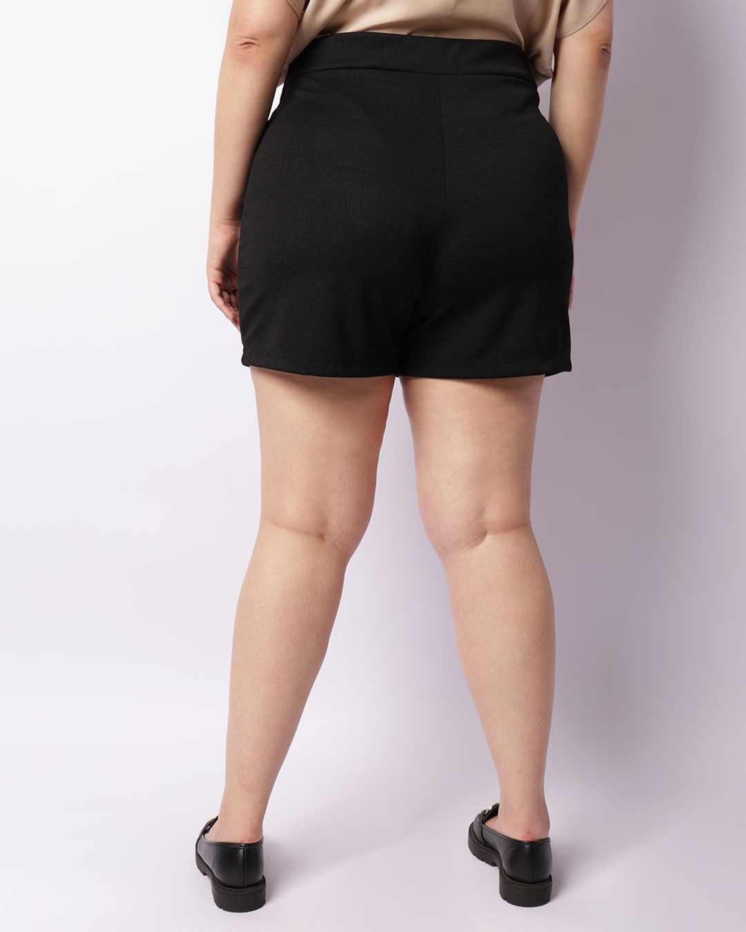 Shorts-4146-Lapela-E-Friso---Preto