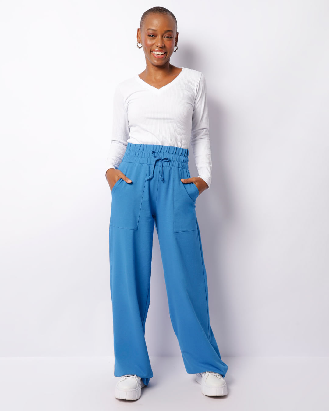 Calça Feminina Moletinho Wide Leg Com Bolsos Azul