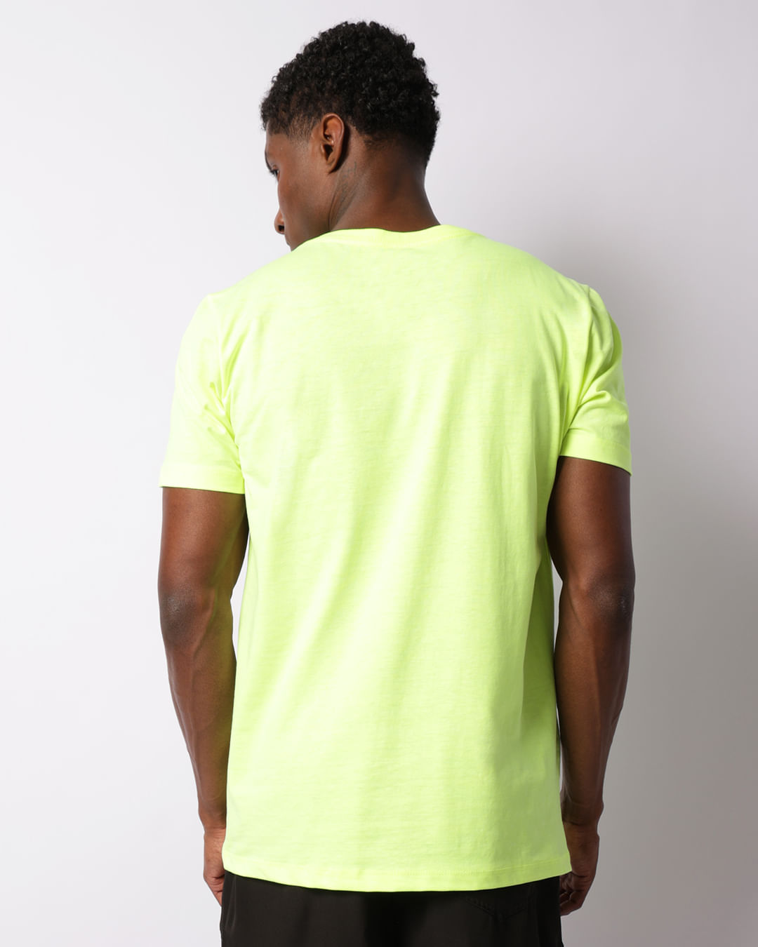 Cam-Mm-900127-Amarelo-Neon-Silkactive-S---Amarelo