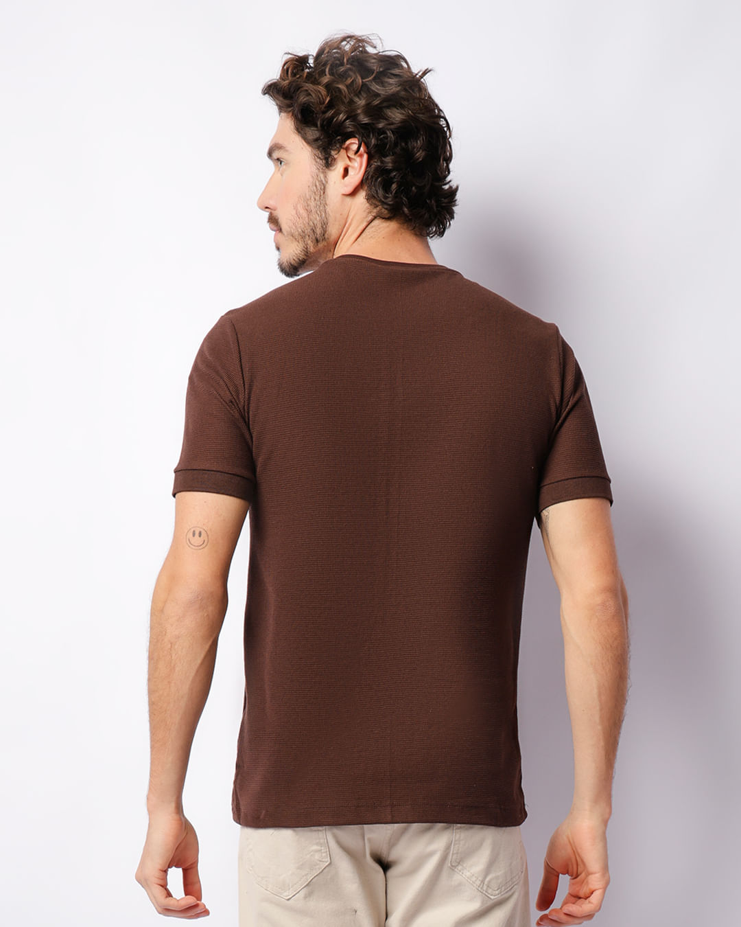 Camiseta-Com-Botao-P1195-Marrom---Marrom