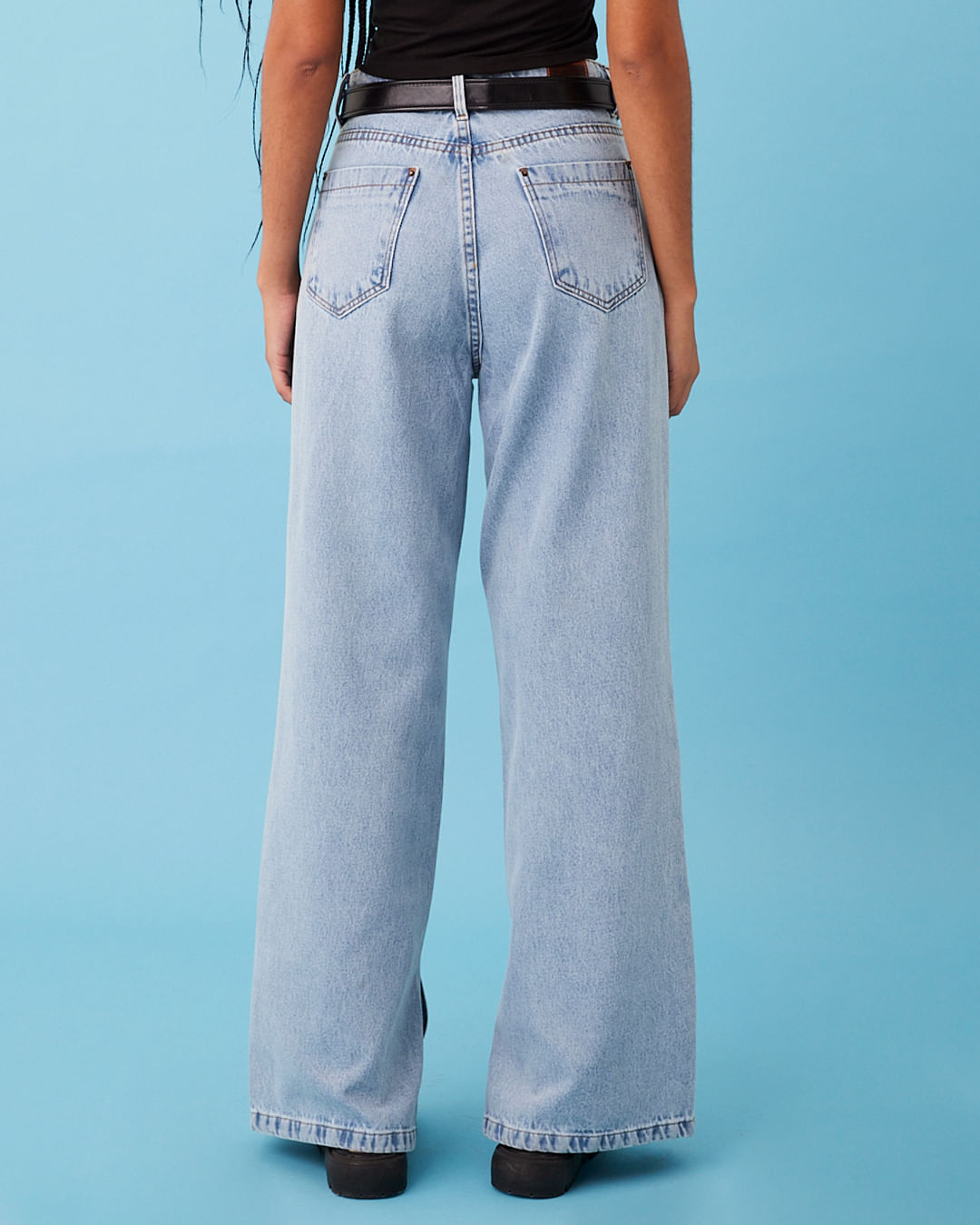 Calca-Jeans-Wide-Fenda-E-Brilhos-I168---Blue-Jeans-Claro