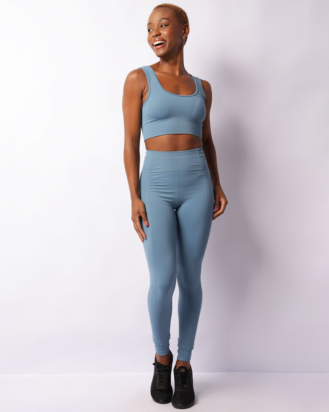 Legging-Seamless-Fam1-Tinto10514bt---Azul