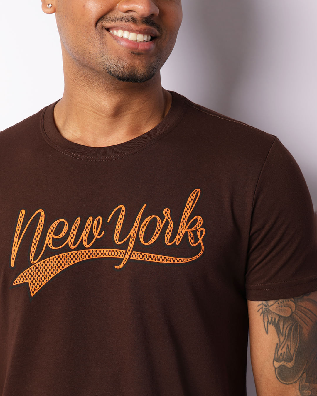 Camiseta-P1--Marrom-New-York-Cfae-000042---Marrom