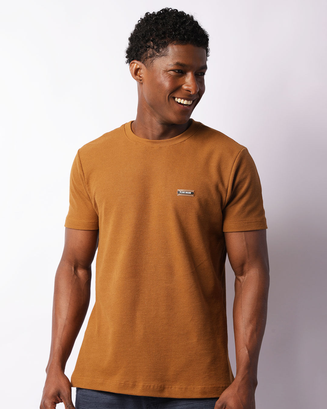 Camiseta Masculina Texturizada Manga Curta Marrom