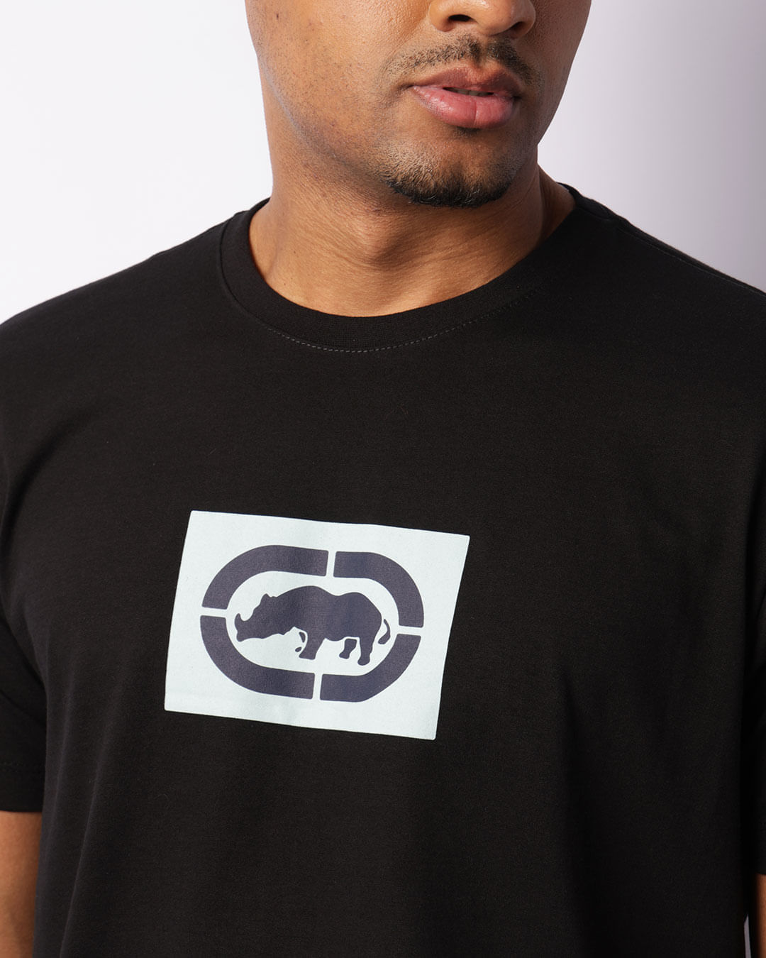 Camiseta-Mc-Ecko--J613a-Pgg---Preto