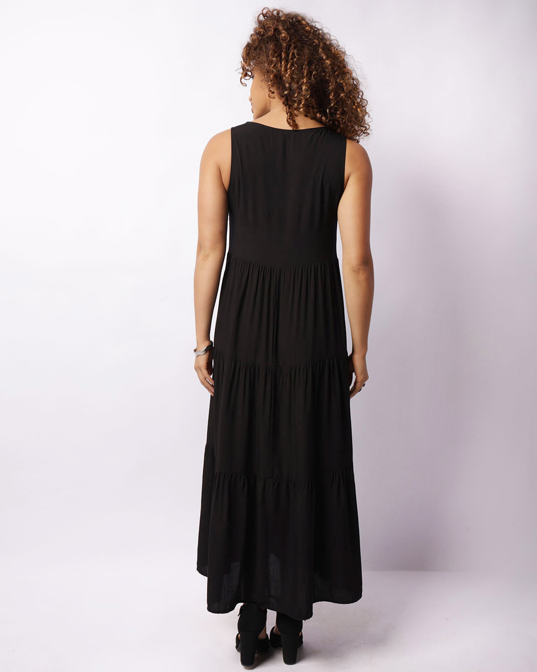 Vestido-230100--Longo-Marias-Liso-Md---Preto